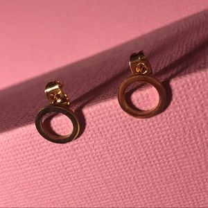 Gold Alloy Circle earrings like Soko Sabi